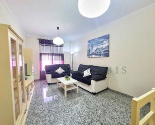 Living room of Flat for sale in Fernán-Núñez  with Terrace
