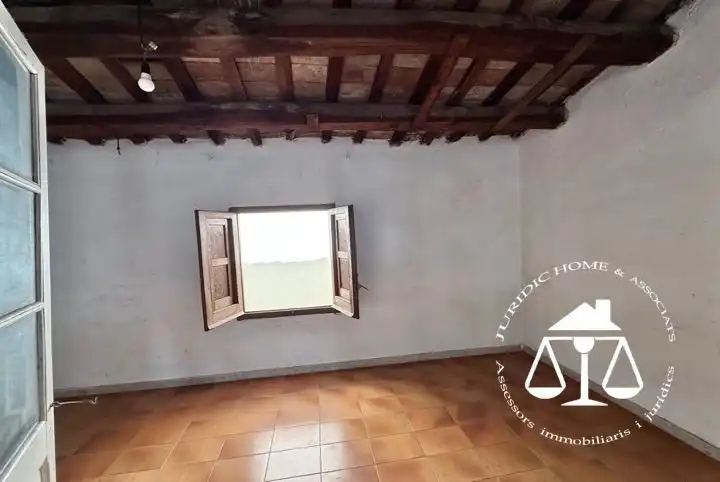 Detached homes for sale in Centre - Sant Oleguer