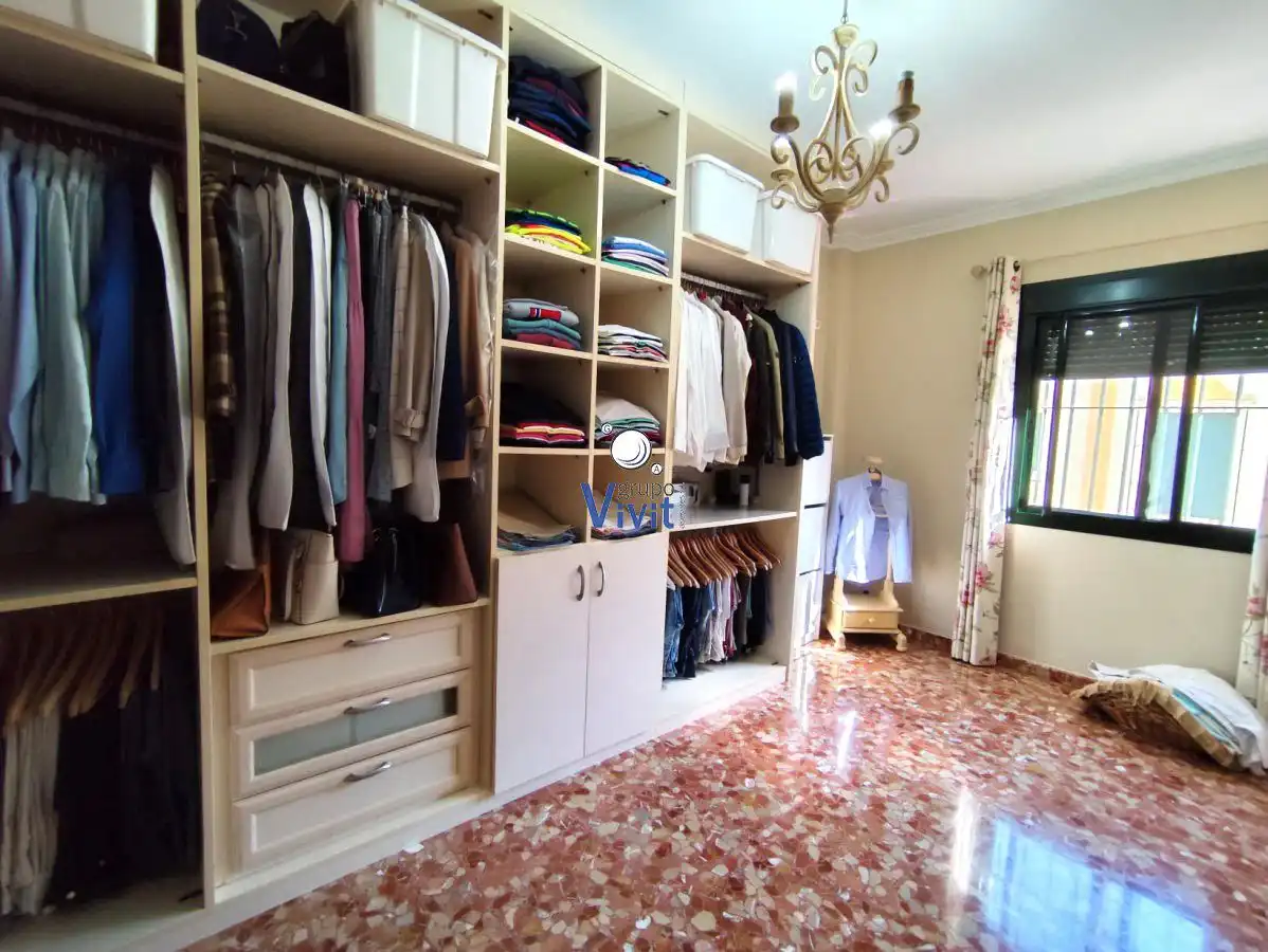 Dormitori de Casa o xalet en venda en Alcalá de Guadaira amb Aire condicionat i Traster