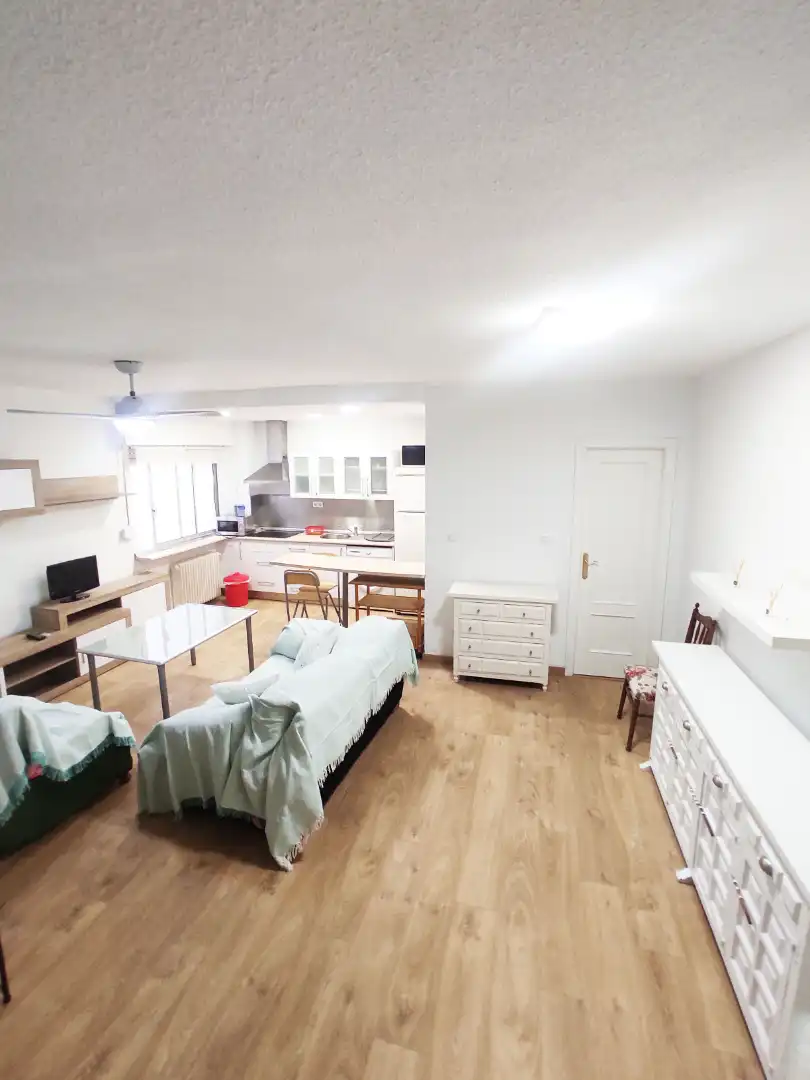 Studio avec ascenseur à louer à Calle Emperatriz Eugenia 12B, imagen 11