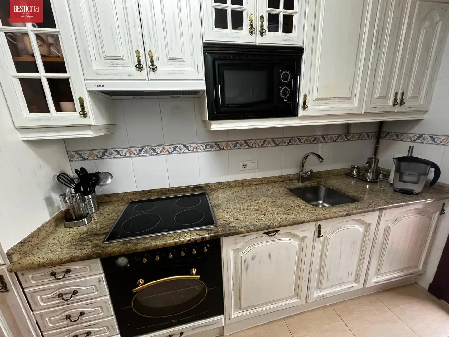 Cocina de Apartamento en venta en Noja con Calefacción, Terraza y Amueblado