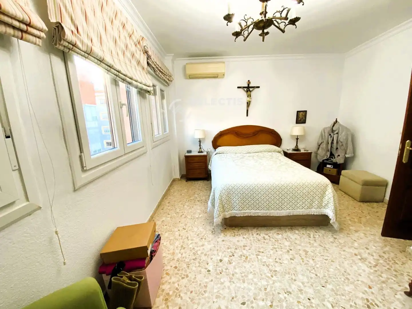 Piso en venta en DE LA MERCED, Centro