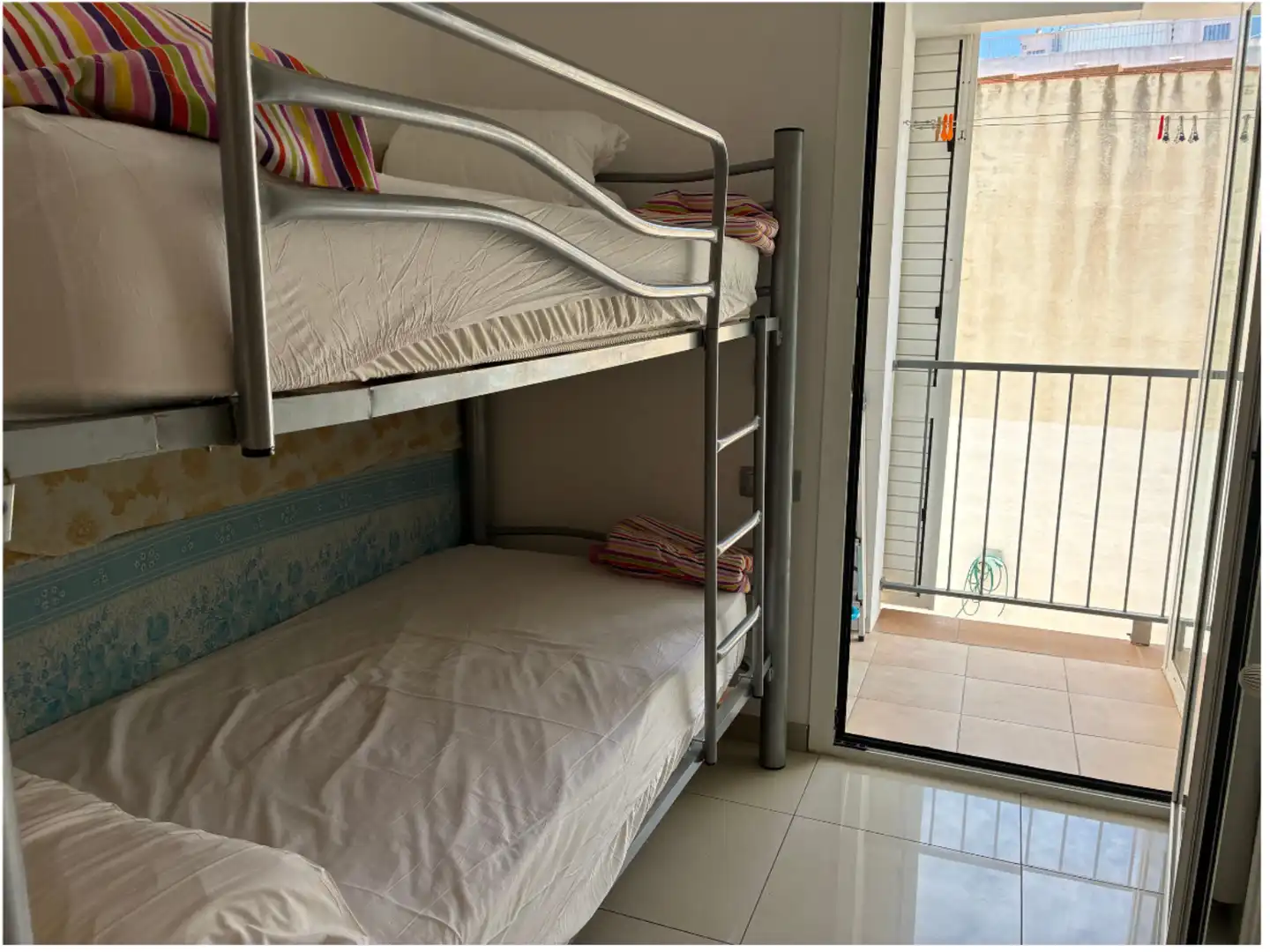 Apartamento con terraza en venta en Carrer Gravina 67 0 1 2 67, imagen 14