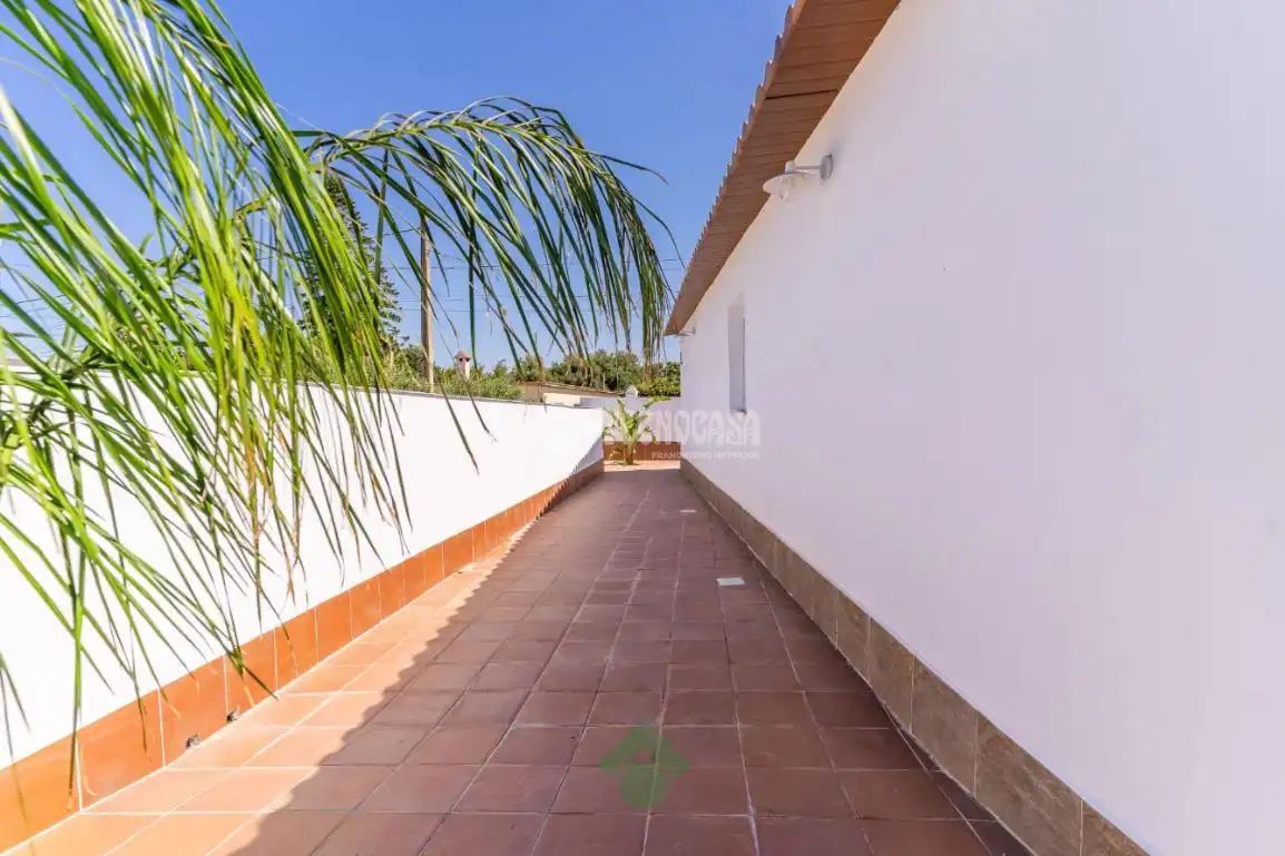 Casa rústica amb jardí en venda a Barrio Nuevo, imagen 21