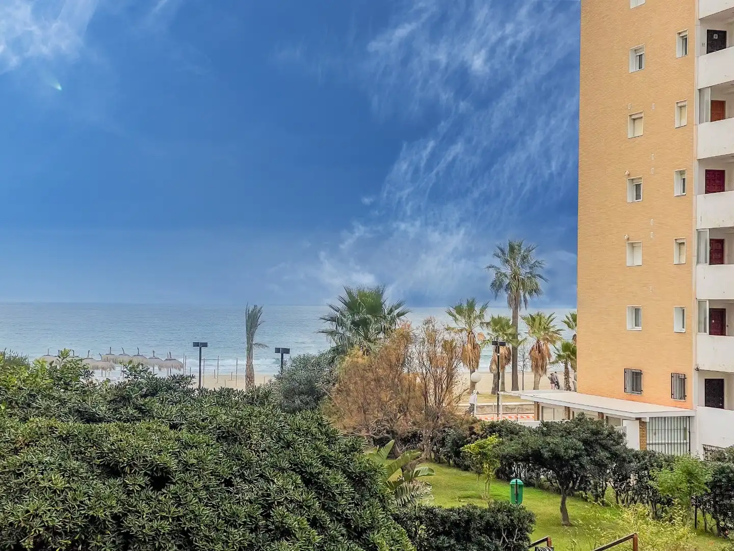Vista exterior de Piso en venta en Fuengirola con Aire acondicionado