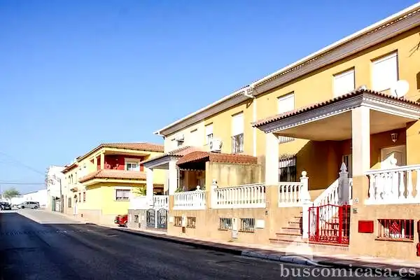 Vista exterior de Casa o chalet en venta en Torreblascopedro con Aire acondicionado y Balcón