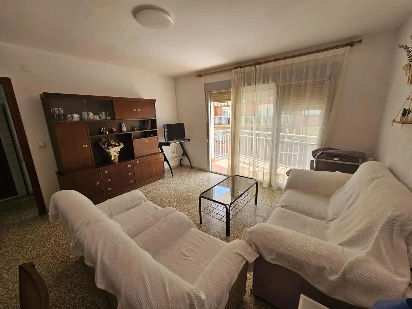 Sala d'estar de Casa adosada en venda en Sueca amb Aire condicionat, Terrassa i Moblat