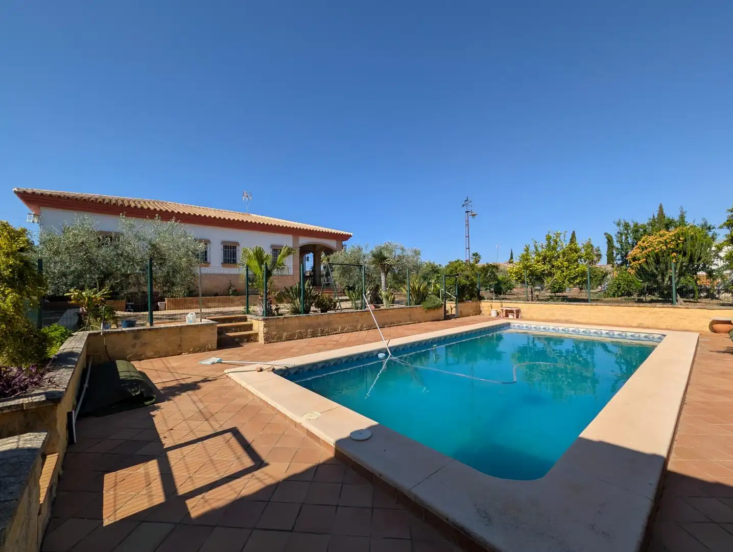 Chalet con piscina en venta en Sanlúcar la Mayor, imagen 26