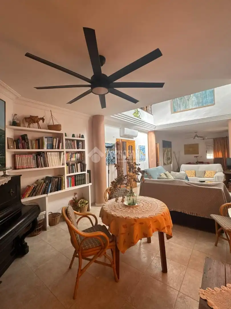 Casa rústica en venda a Bedmar y Garcíez, imagen 3