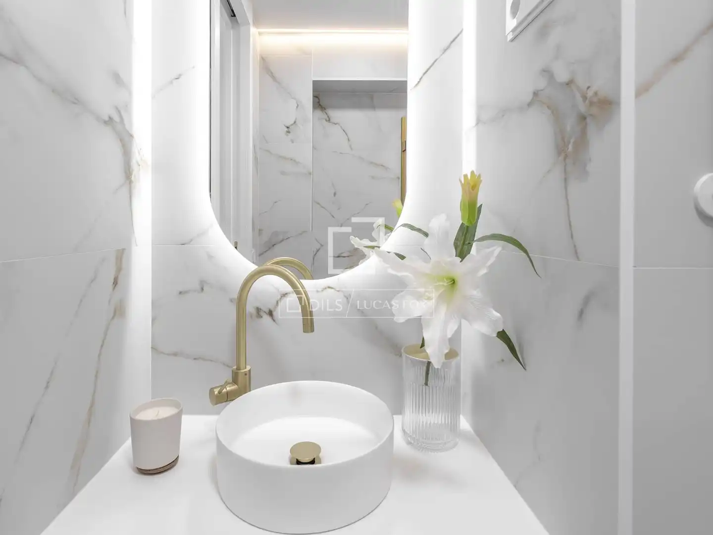 Bathroom of Flat for rent in Madrid  with Air Conditioner and Furnished