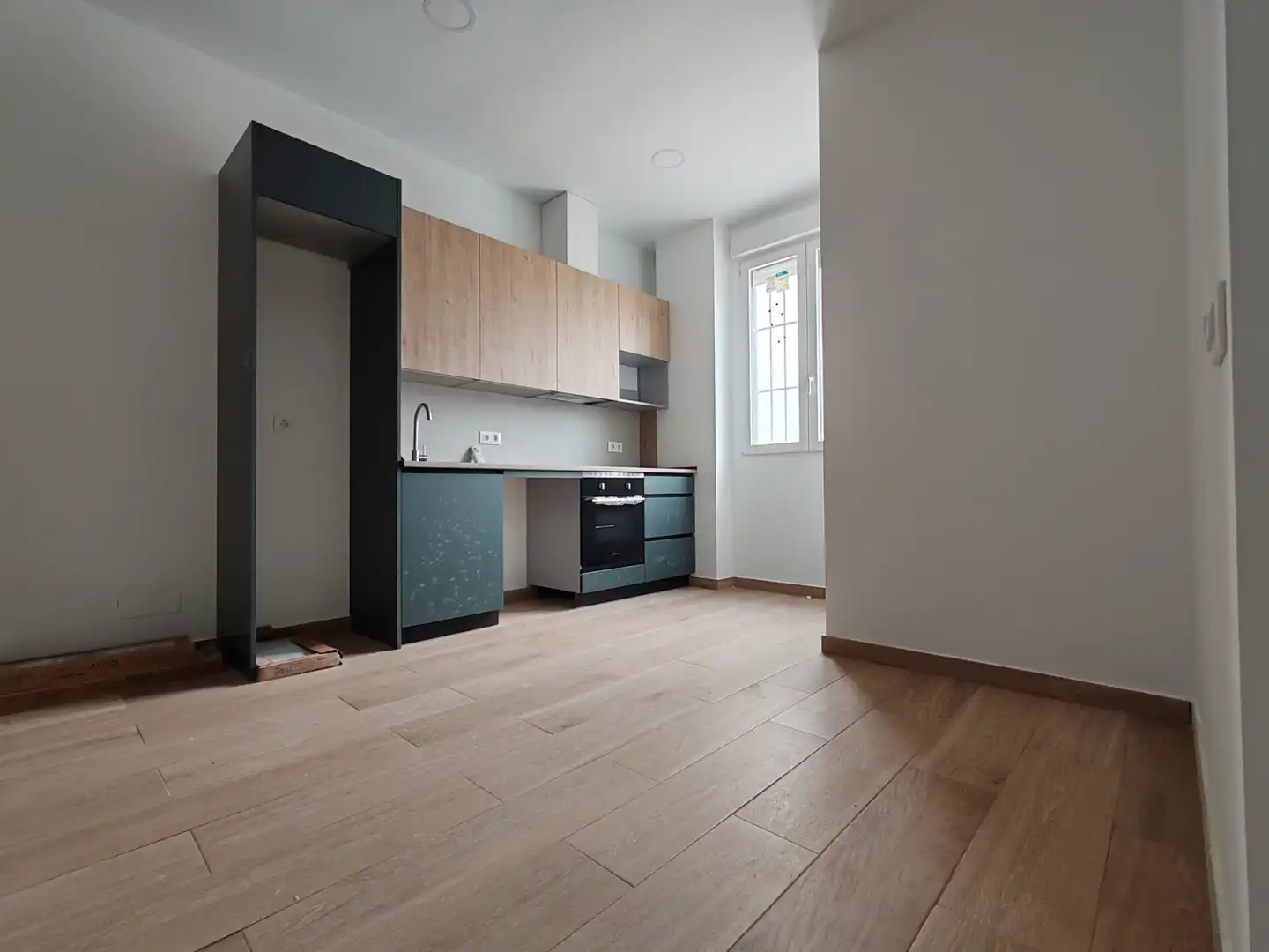 Küche von Wohnung zum Verkauf in Fuenlabrada mit Klimaanlage, Heizung und Waschmaschine