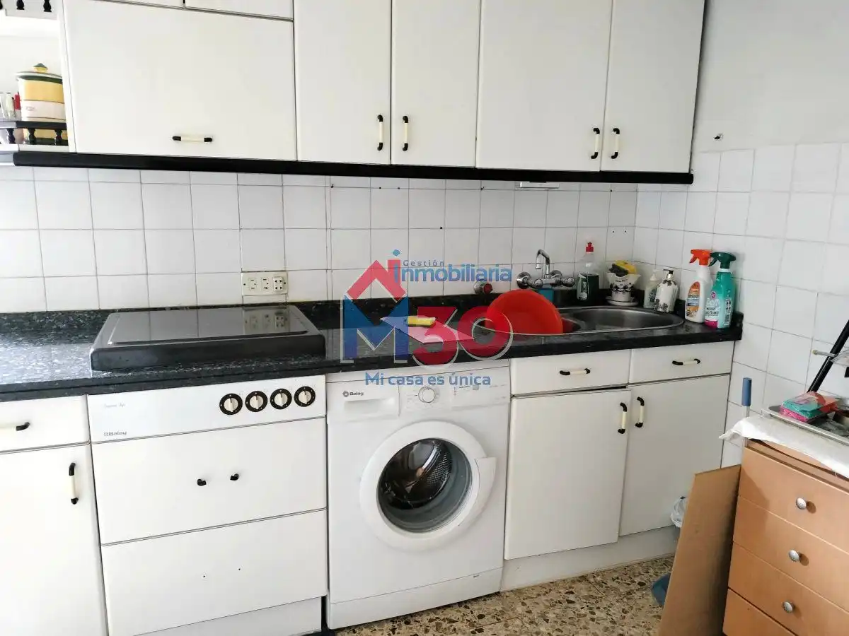 Cocina de Casa o chalet en venta en Miranda de Ebro con Calefacción