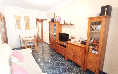 Living room of Flat for sale in Badalona  with Air Conditioner, Heating and Terrace