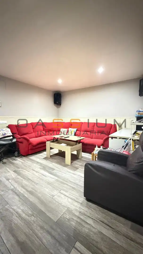 Flat for sale in Carrer Vint-I-Quatre, imagen 9
