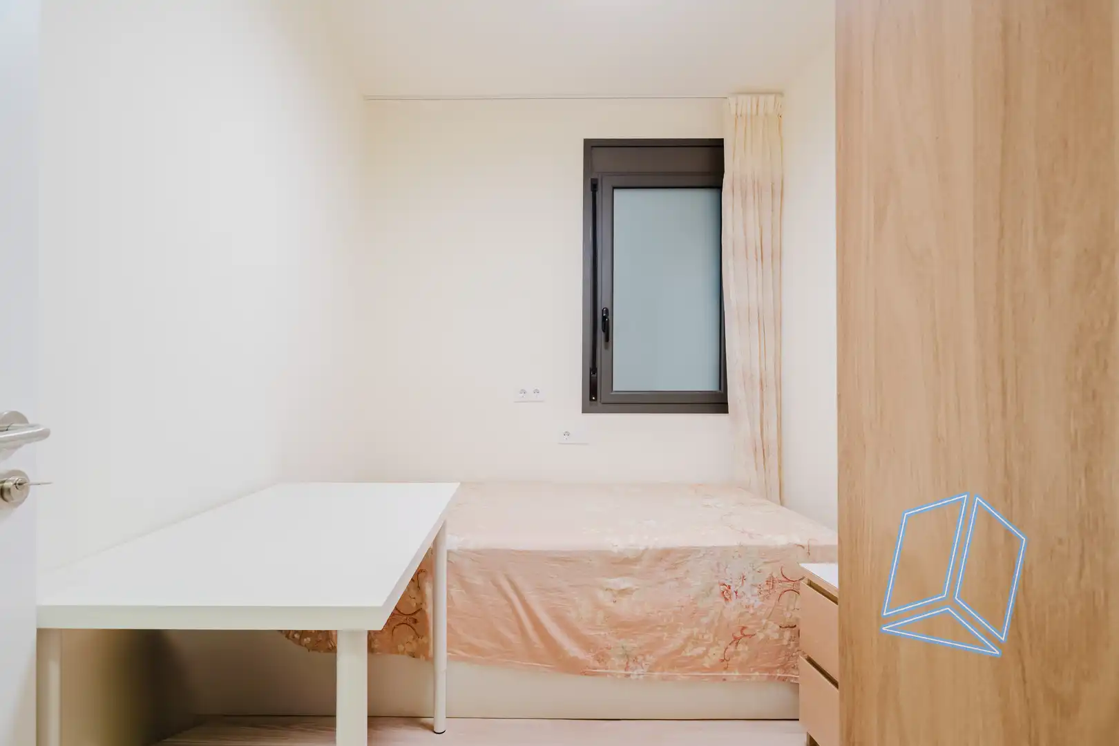 Habitación de Piso en venta en Barcelona con Calefacción