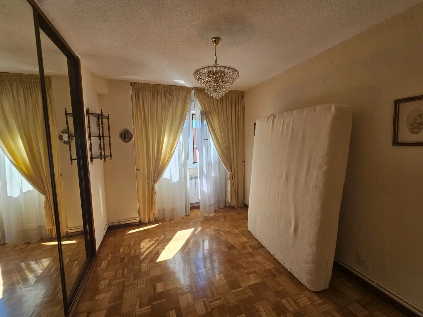 Habitación de Piso de alquiler en Madrid con Calefacción