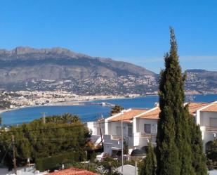 Exterior view of Single-family semi-detached for sale in L'Alfàs del Pi  with Terrace