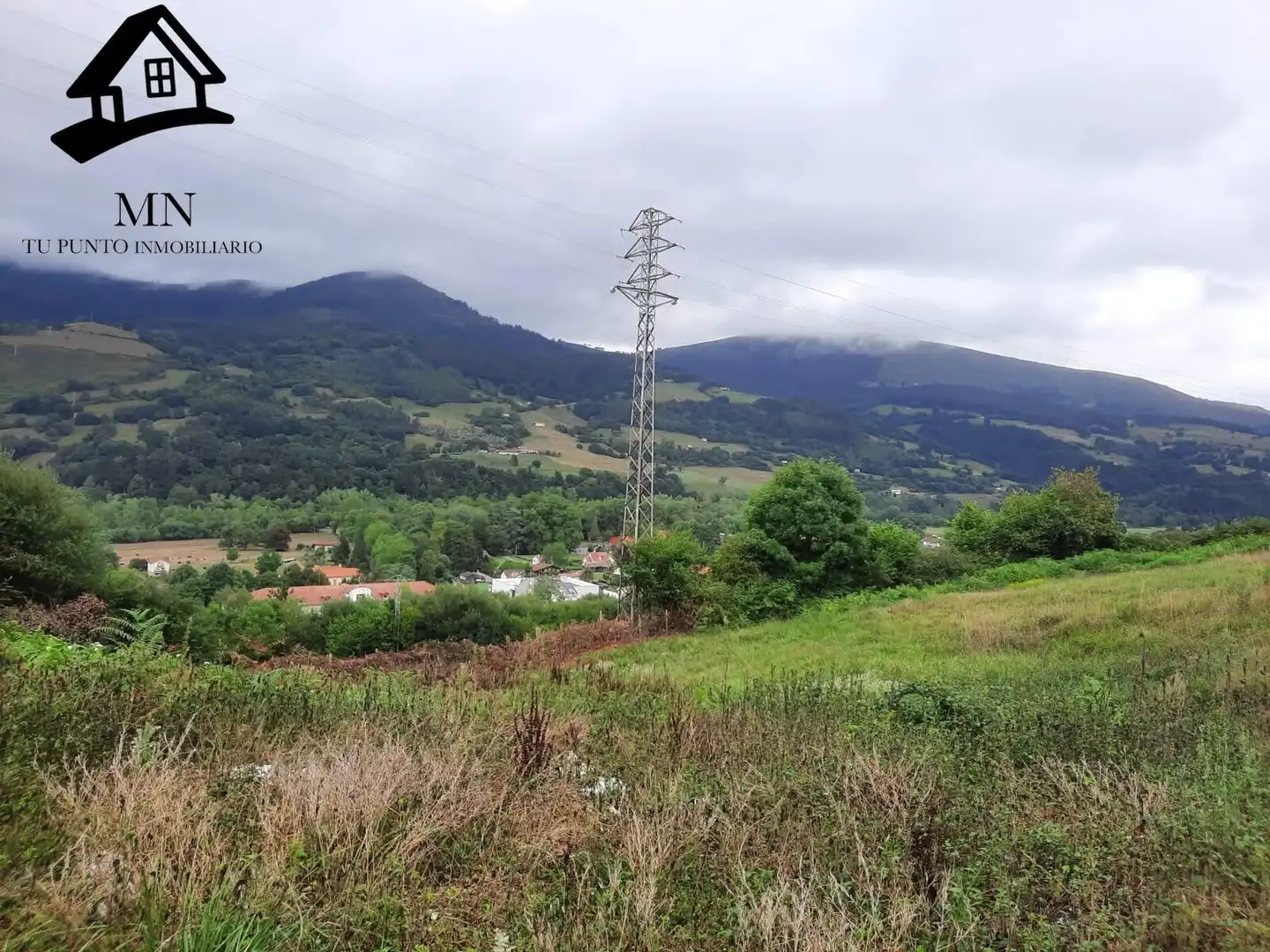 Finca rústica en venta en Corvera de Toranzo