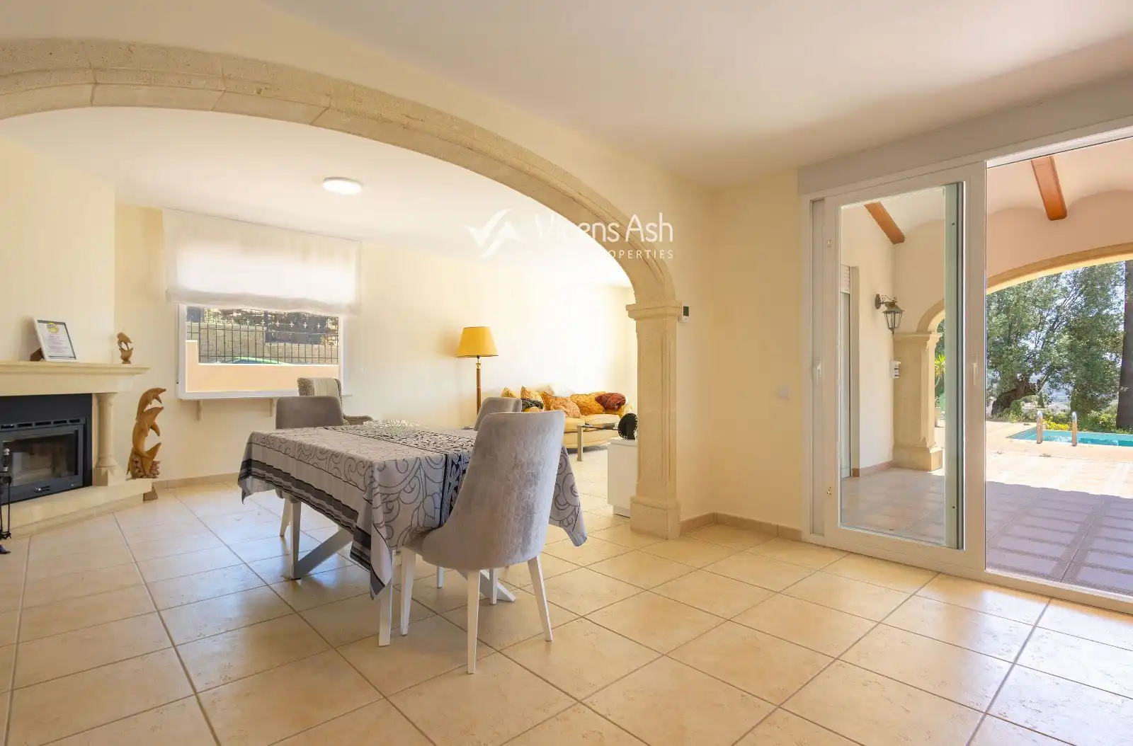 Houses for sale in Jávea / Xàbia  with Air Conditioner, Heating and Terrace