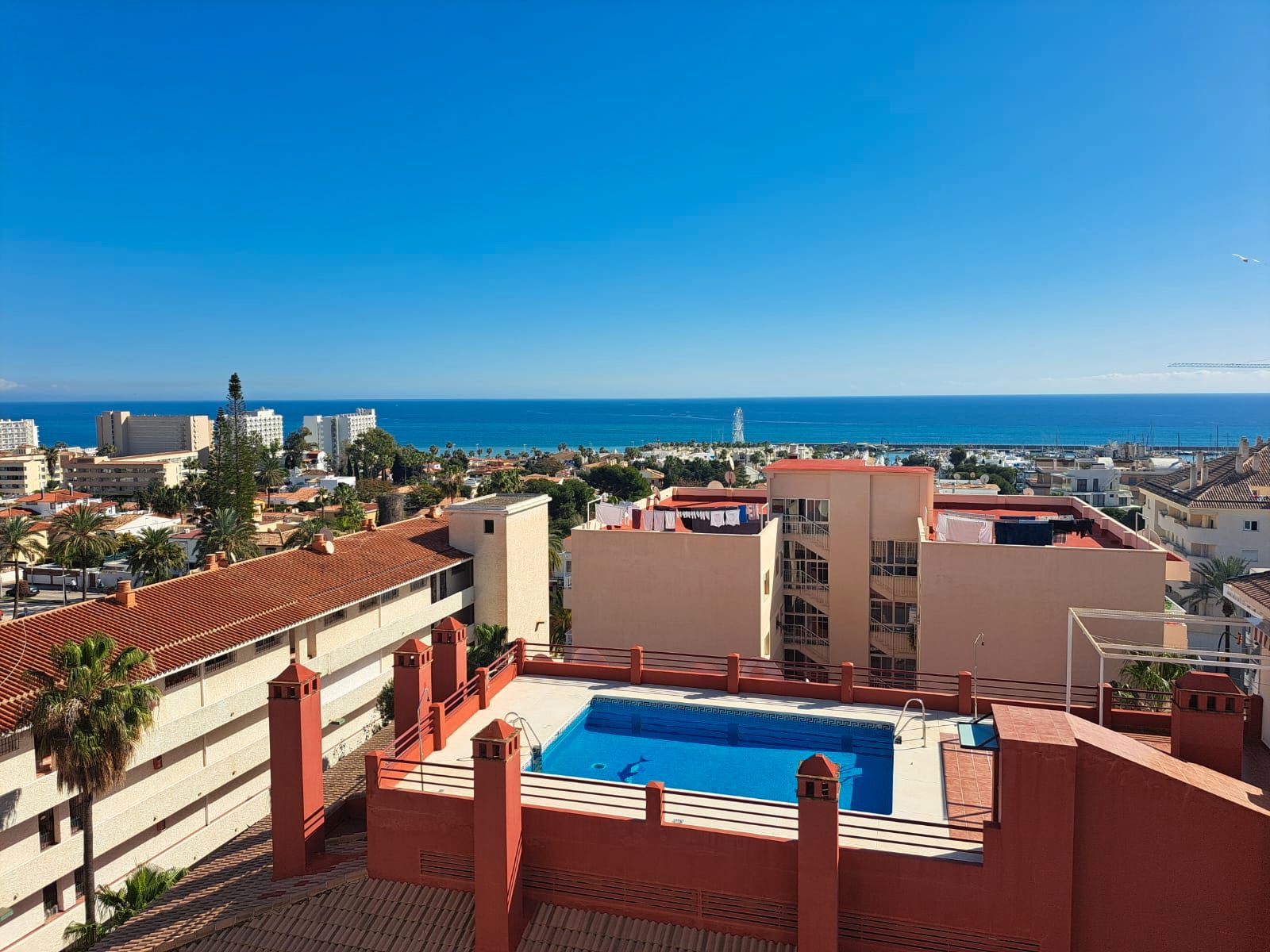 Piscina de Pis en venda en Benalmádena amb Terrassa, Traster i Moblat