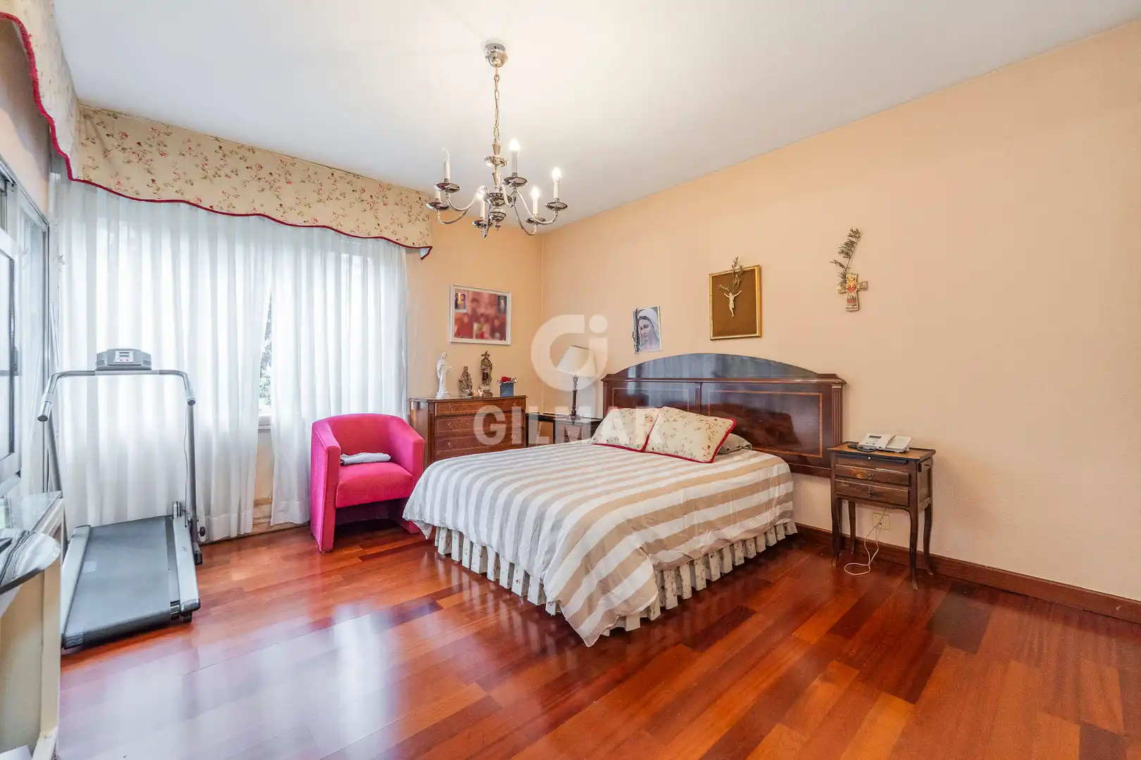 Habitación de Piso en venta en Madrid con Calefacción, Jardín privado y Trastero