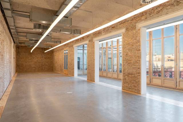 Oficina en Alquiler en N/A en Sant Pere, Sta. Caterina i la Ribera