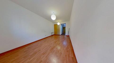 Photo 4 of Flat to rent in Calle del Mar de Japón, Pinar del Rey, Madrid