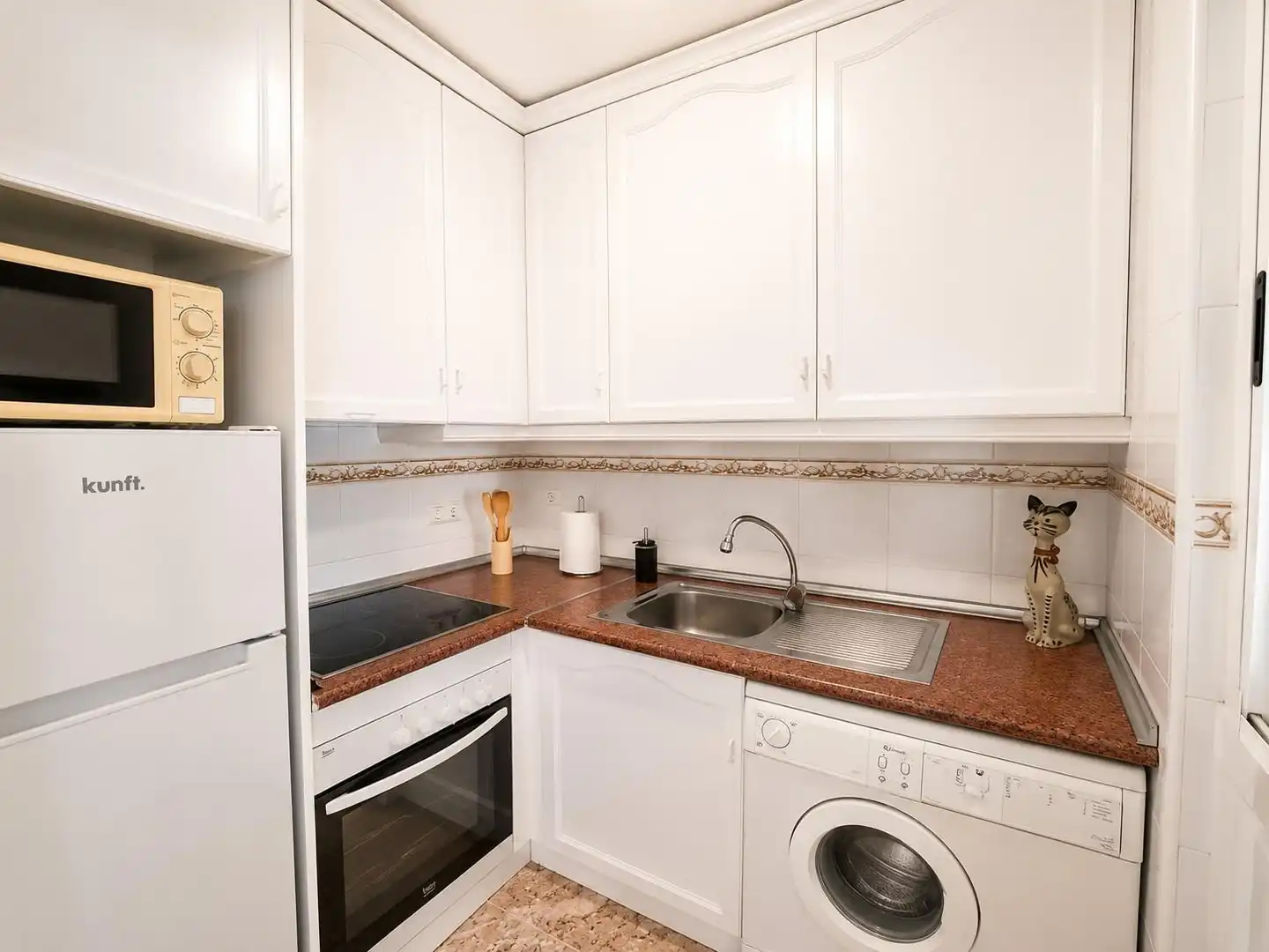 Cocina de Apartamento en venta en Torrevieja con Terraza y Amueblado