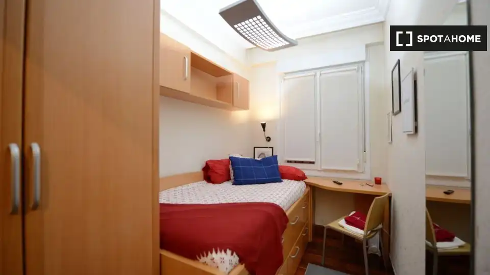 Zimmer in Santutxu - Basarrate