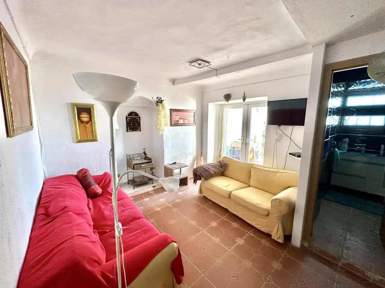 Sala d'estar de Casa o xalet en venda en Fuente de Piedra amb Terrassa, Traster i Piscina