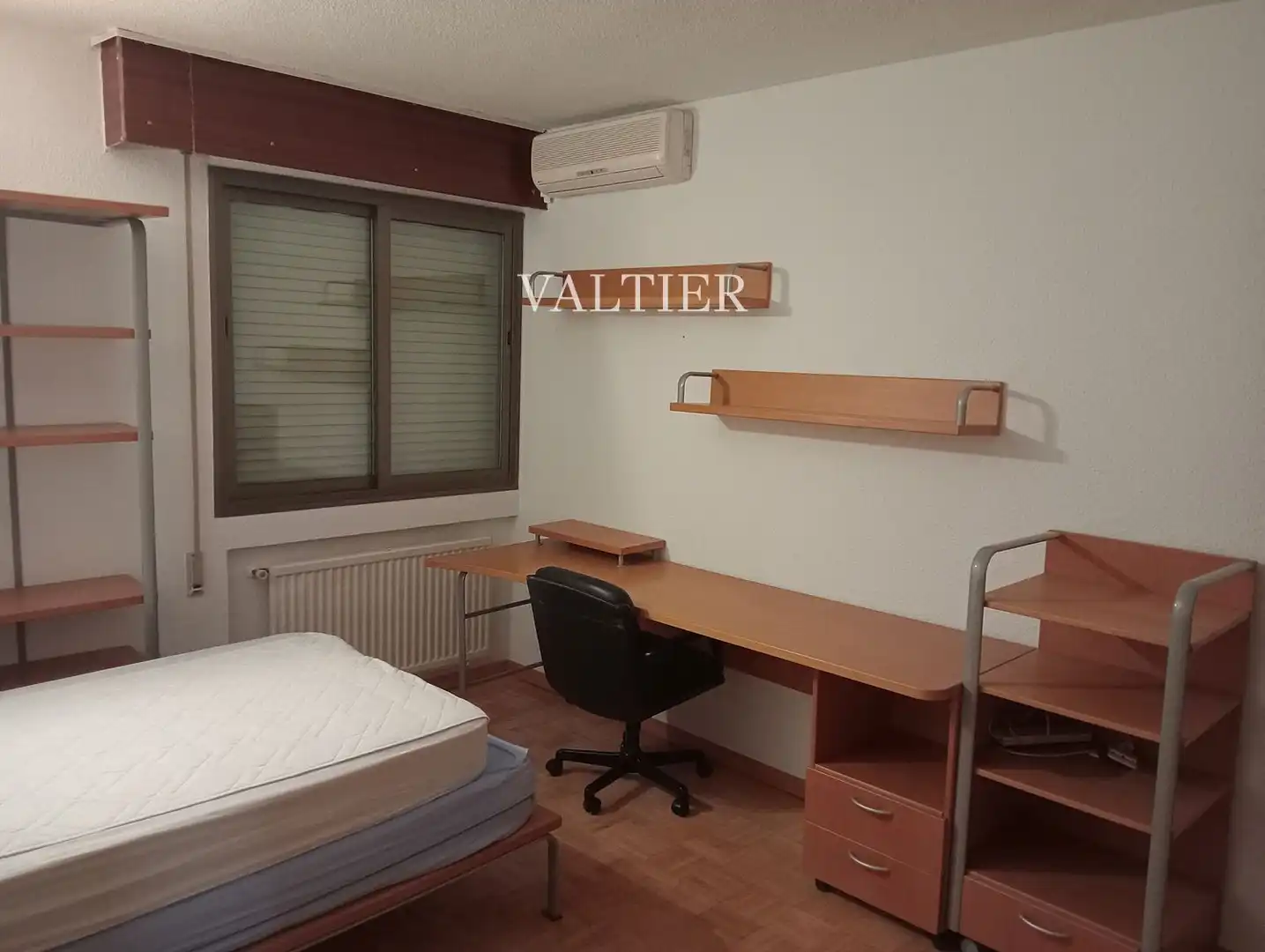 Habitación de Piso de alquiler en Madrid con Aire acondicionado, Terraza y Amueblado