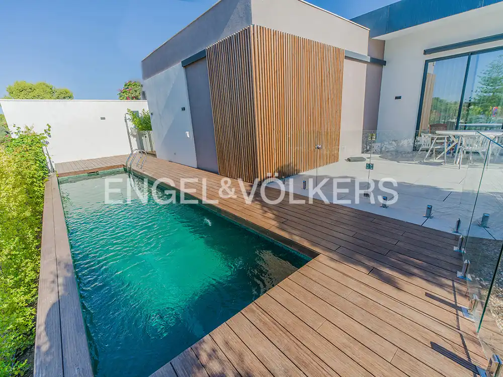 Villa avec piscine à louer à Carrer del Maigmó 8