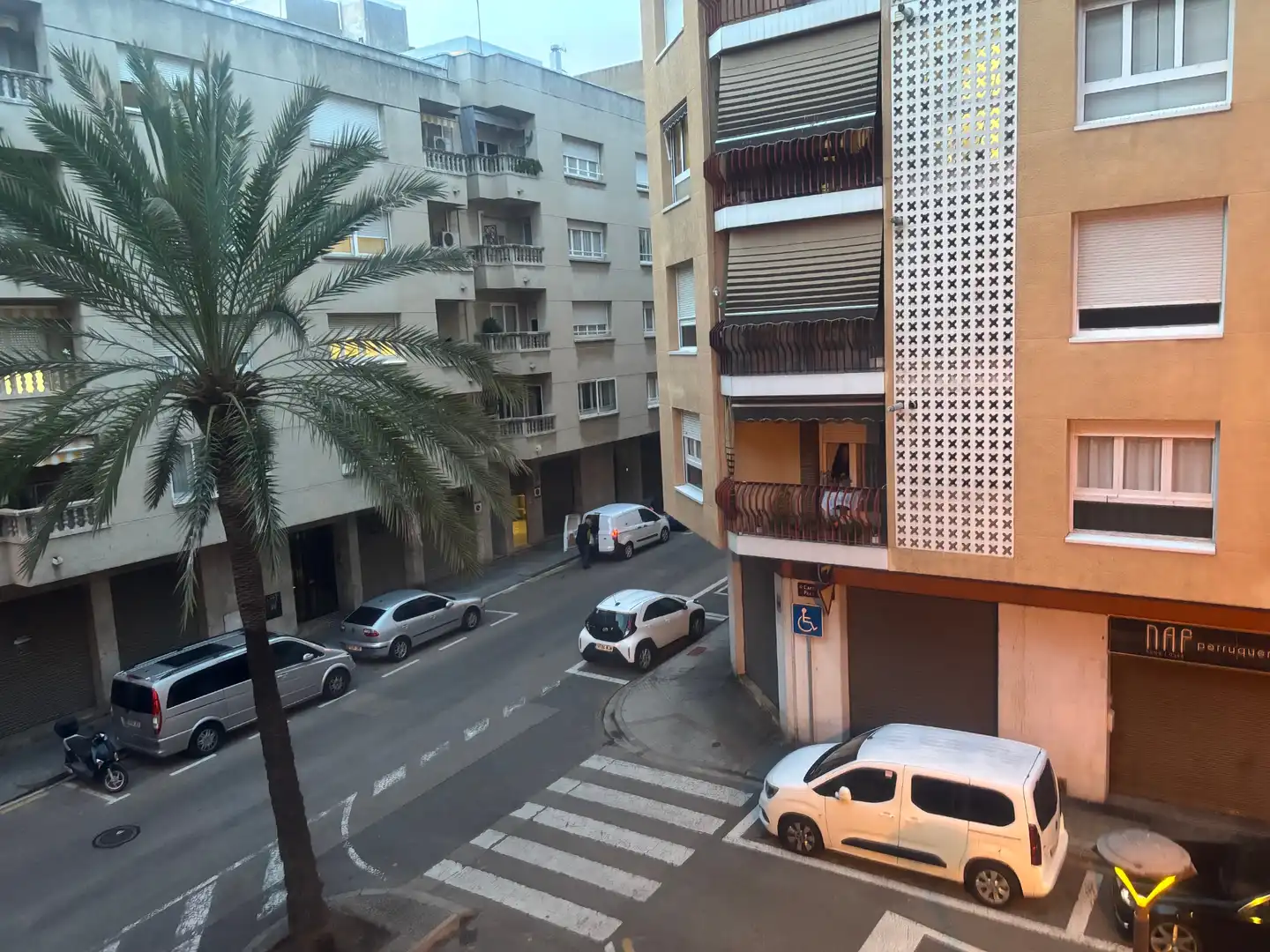 Vista exterior de Pis en venda en Reus amb Calefacció