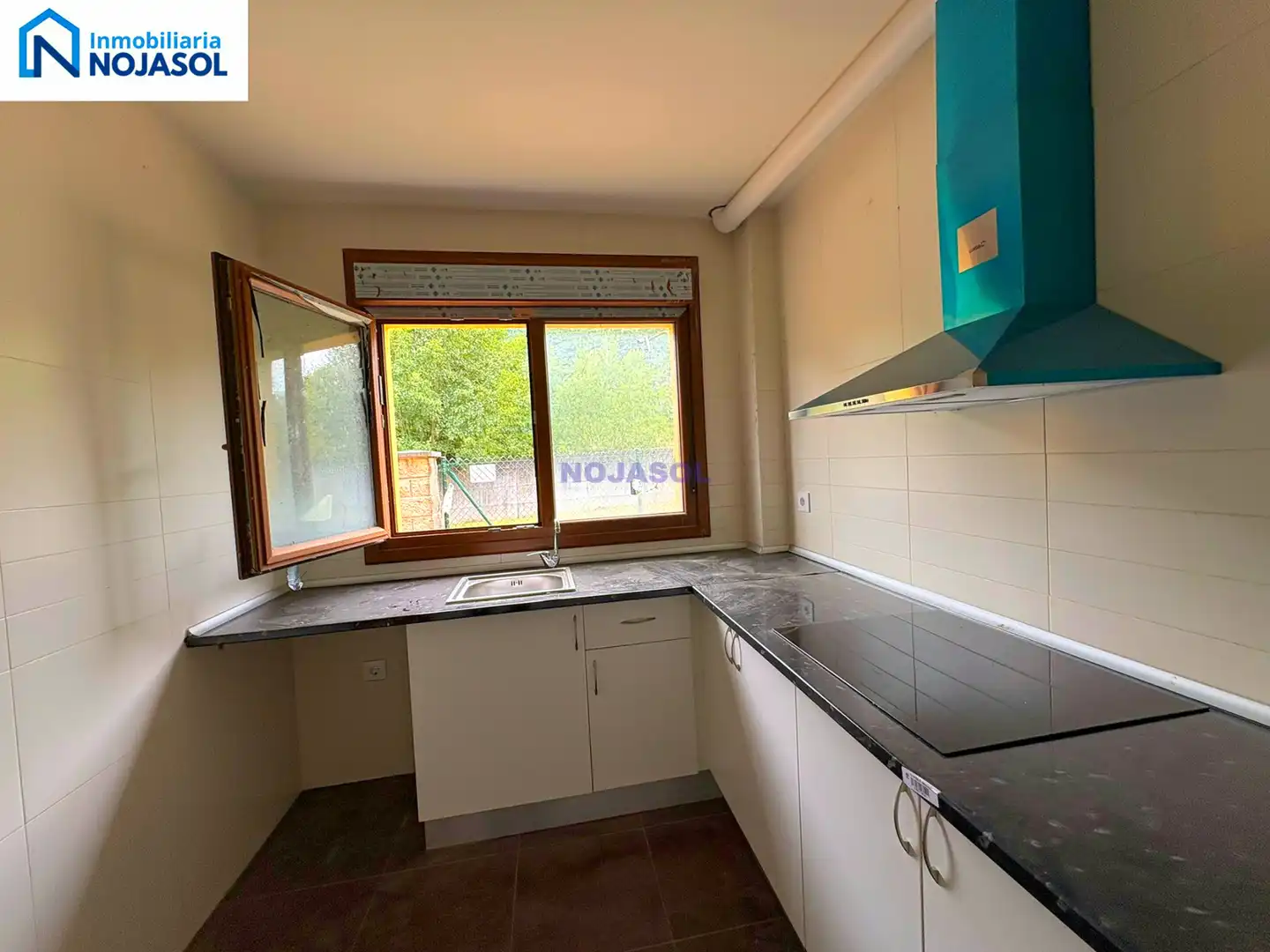 Casa adosada en venta en Barrio Riba, 37, Ruesga