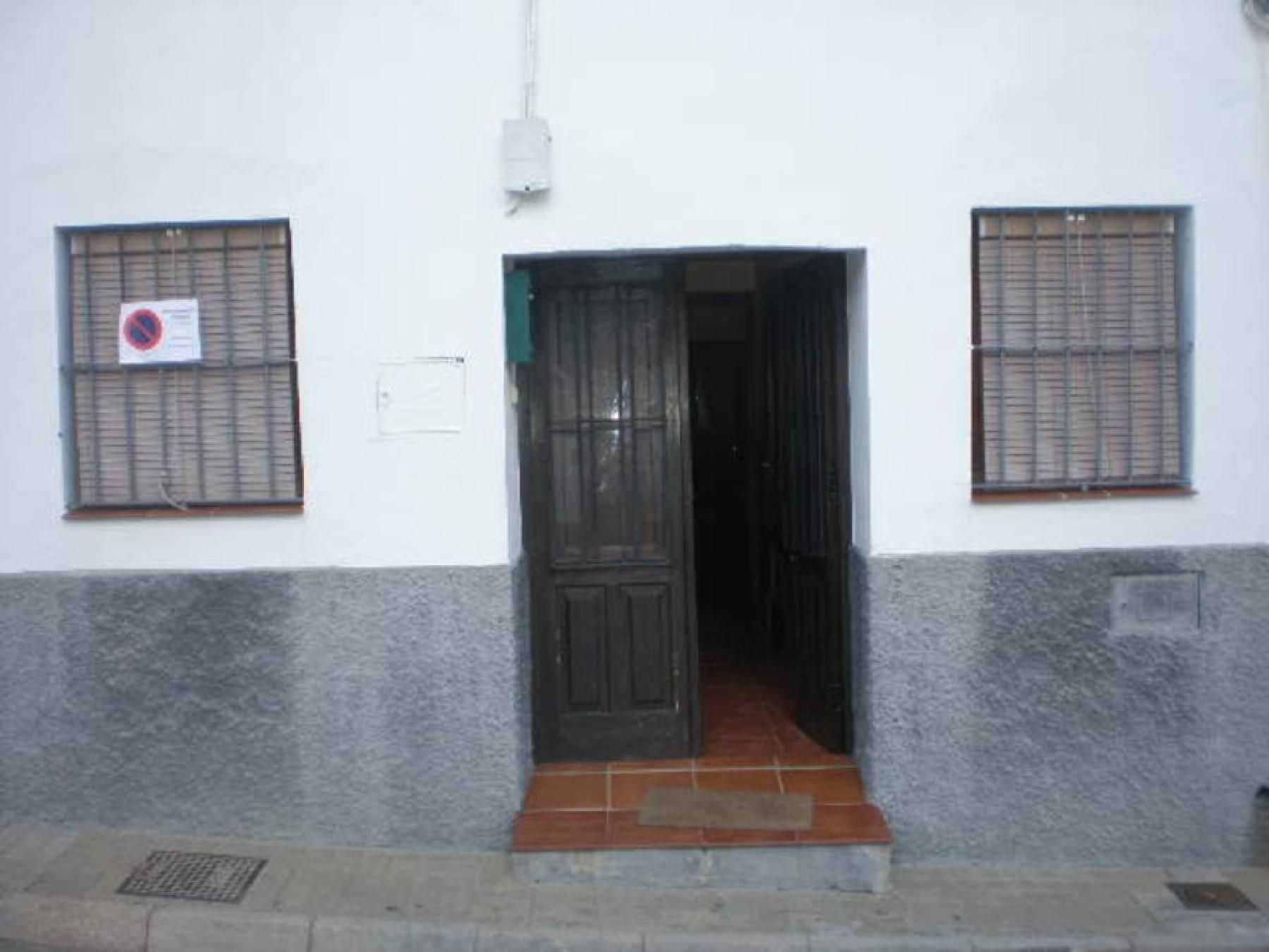 Single-family semi-detached for sale in Higuera de la Sierra