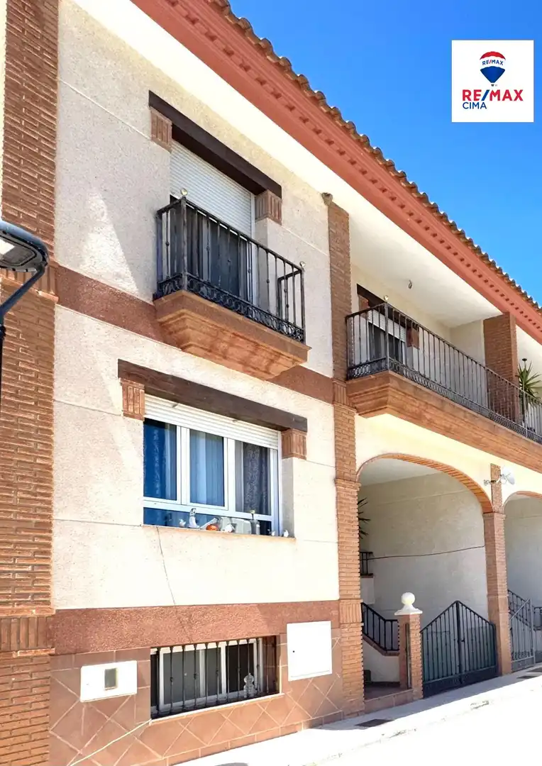 Terraza de Casa adosada en venta en Zújar con Calefacción y Terraza