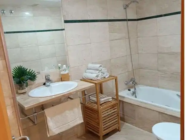 Bathroom of Flat for sale in Doña Julia Golf
