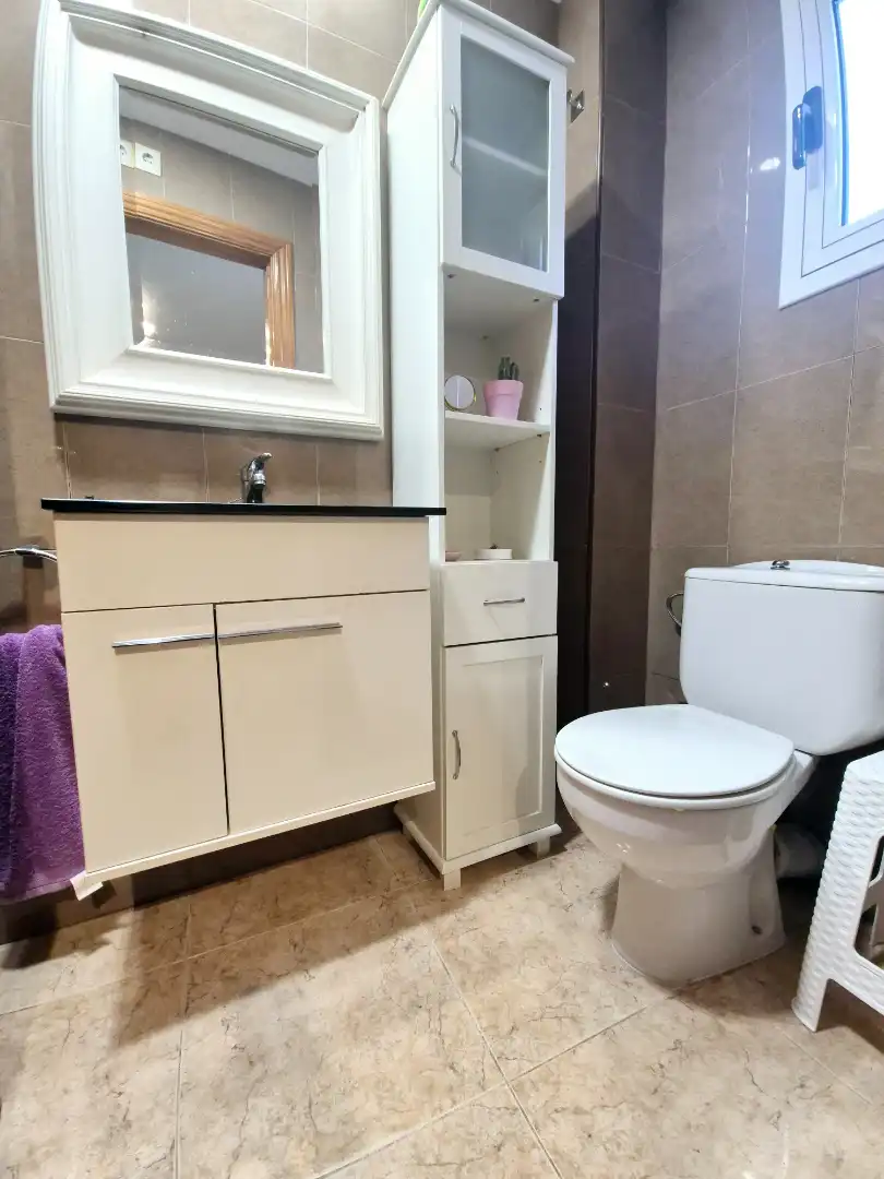 Baño de Dúplex en venta en Malgrat de Mar con Aire acondicionado, Terraza y Amueblado