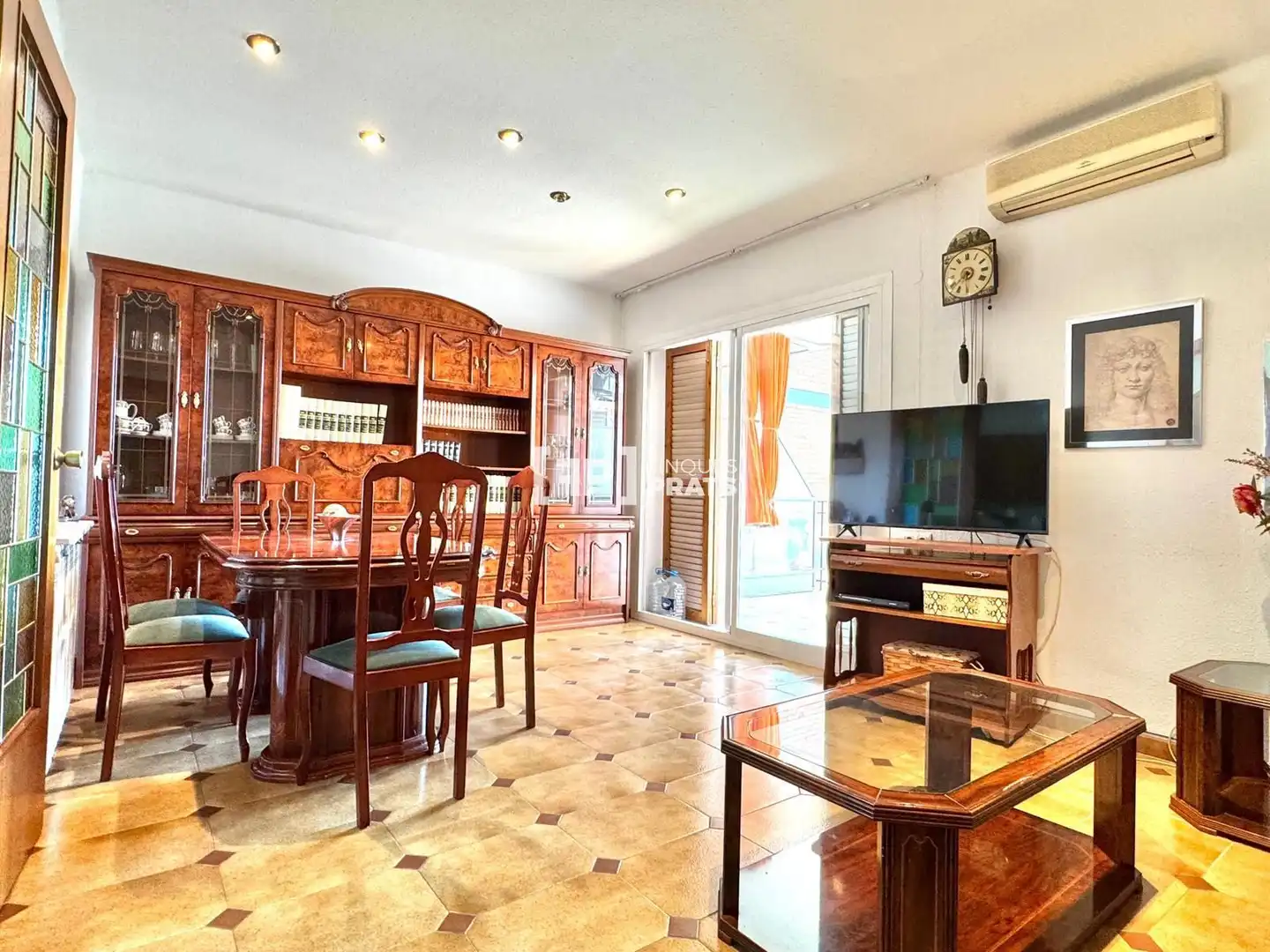 Wohnzimmer von Wohnung zum Verkauf in  Lleida Capital mit Klimaanlage, Heizung und Terrasse