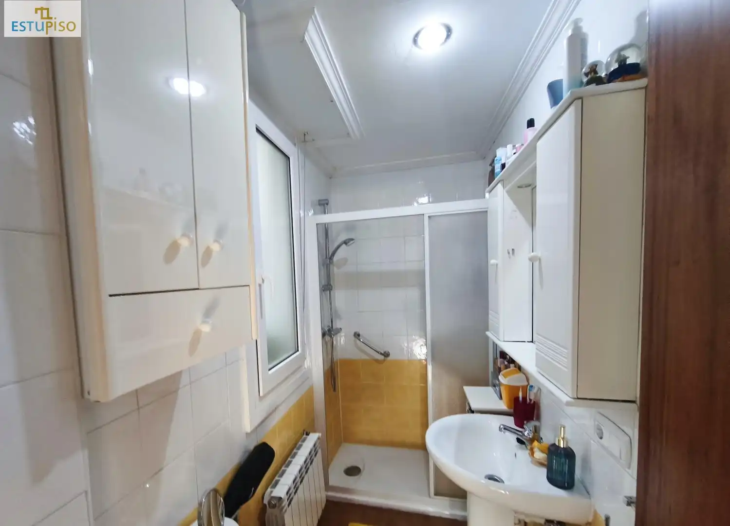 Baño de Piso en venta en Vitoria - Gasteiz con Calefacción, Terraza y Trastero