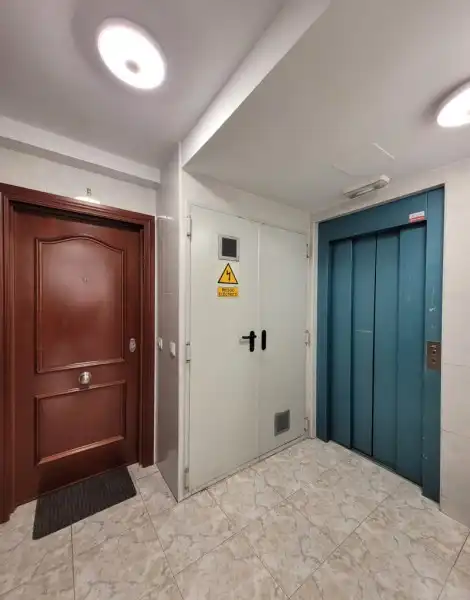 Flat for sale in Calle San Martín, 7, La Florida - Parque Norte
