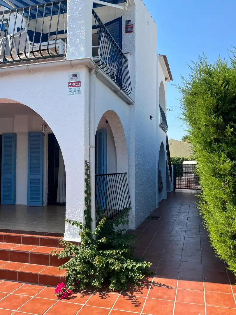 Außenansicht von Wohnung zum Verkauf in Mont-roig del Camp mit Terrasse und Möbliert