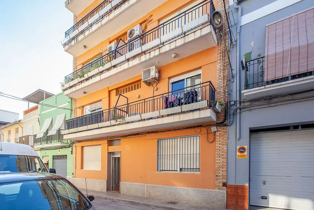 Vista exterior de Pis en venda en Carcaixent
