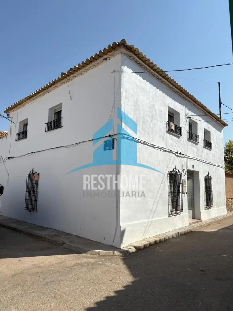 Exterior view of Houses for sale in Balsa de Ves
