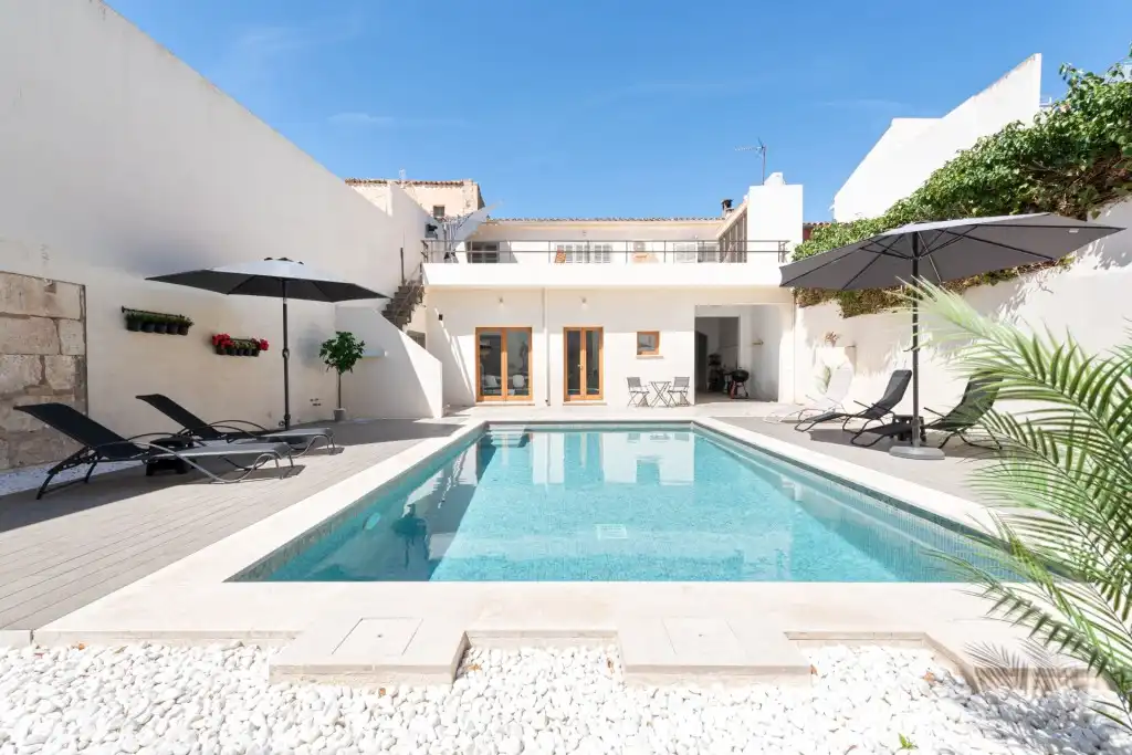 Piscina de Finca rústica en venda en Sa Pobla amb Aire condicionat, Jardí privat i Terrassa