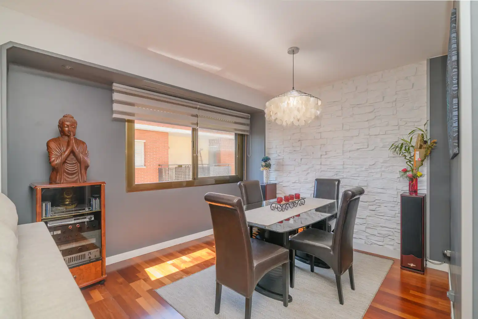 Esszimmer von Wohnung zum Verkauf in Barcelona mit Heizung, Parkett und Balkon