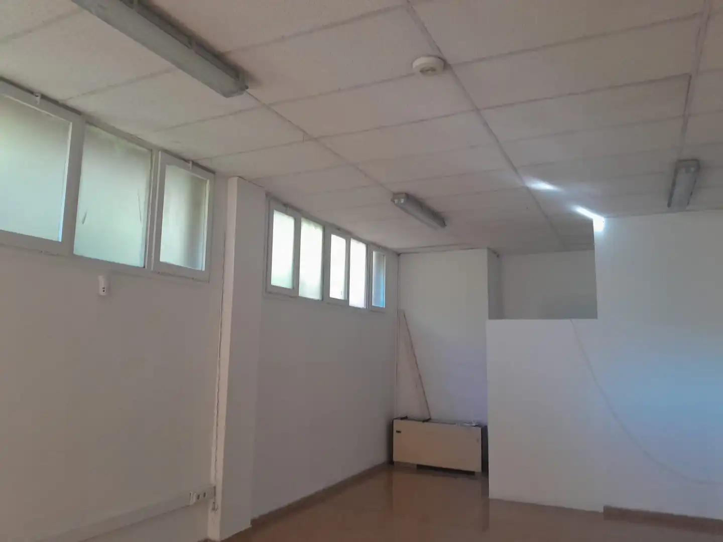 Local comercial en venta en Montcada Centre - La Ribera