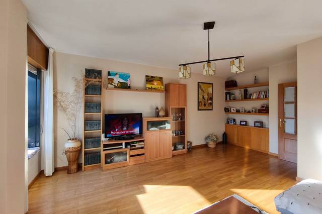 Piso en Venta en Sagrado Corazón - As Gándaras