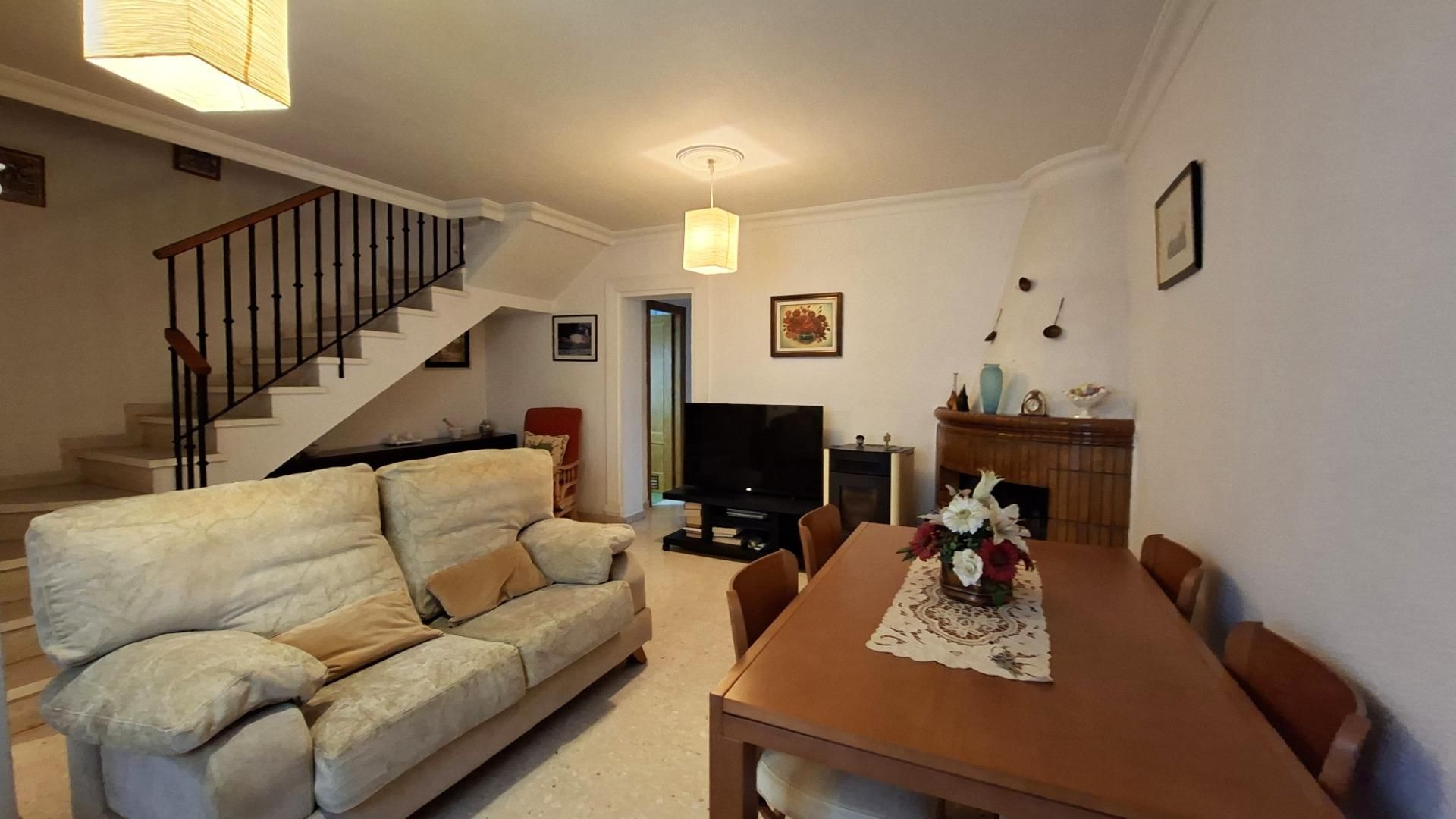 Casa adosada en venta