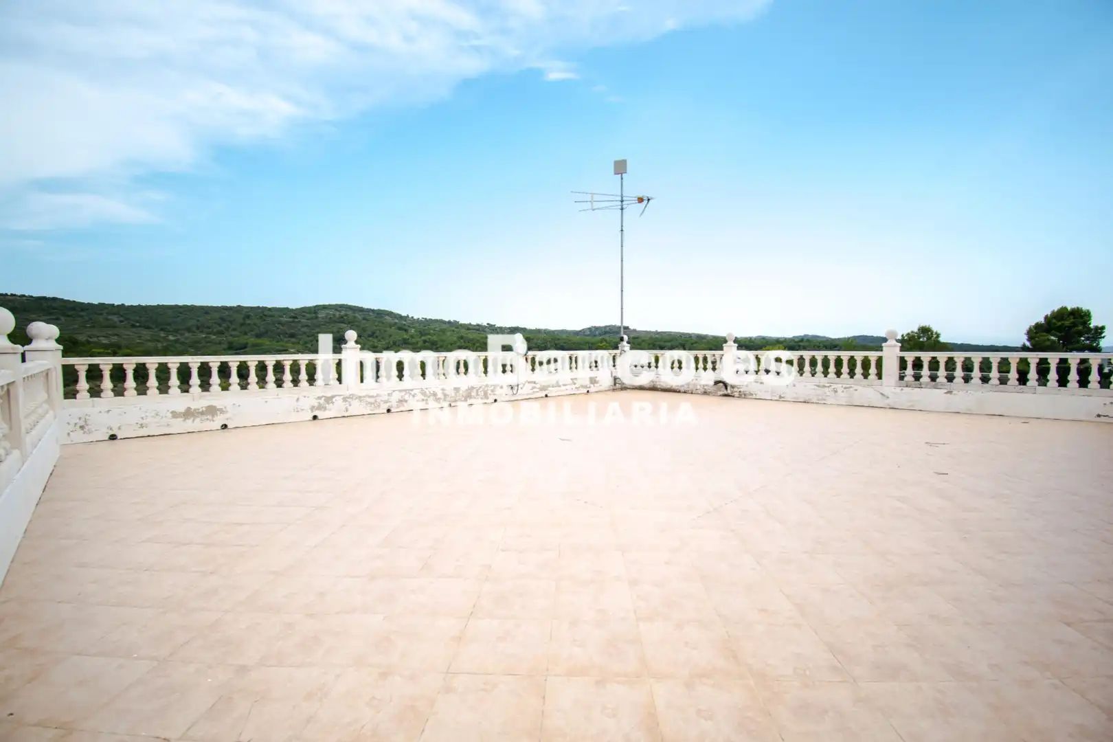 Terraza de Finca rústica en venta en Montserrat con Jardín privado y Piscina